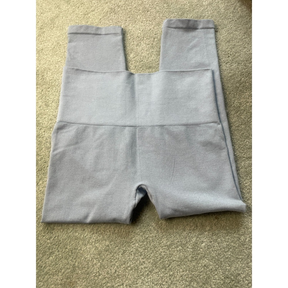 Elietian Pants Women's One Size 27" Pale Blue Capri Leggings Pull On Stretch